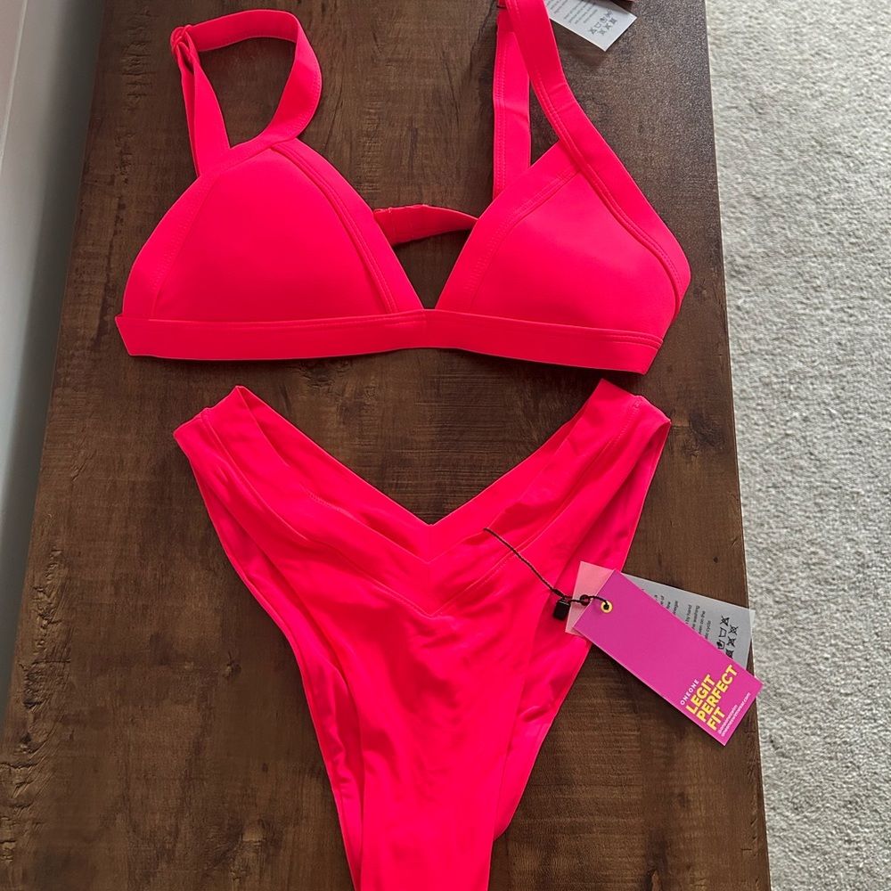 ONEONE SWIM-Vibrant Pink Bikini Set